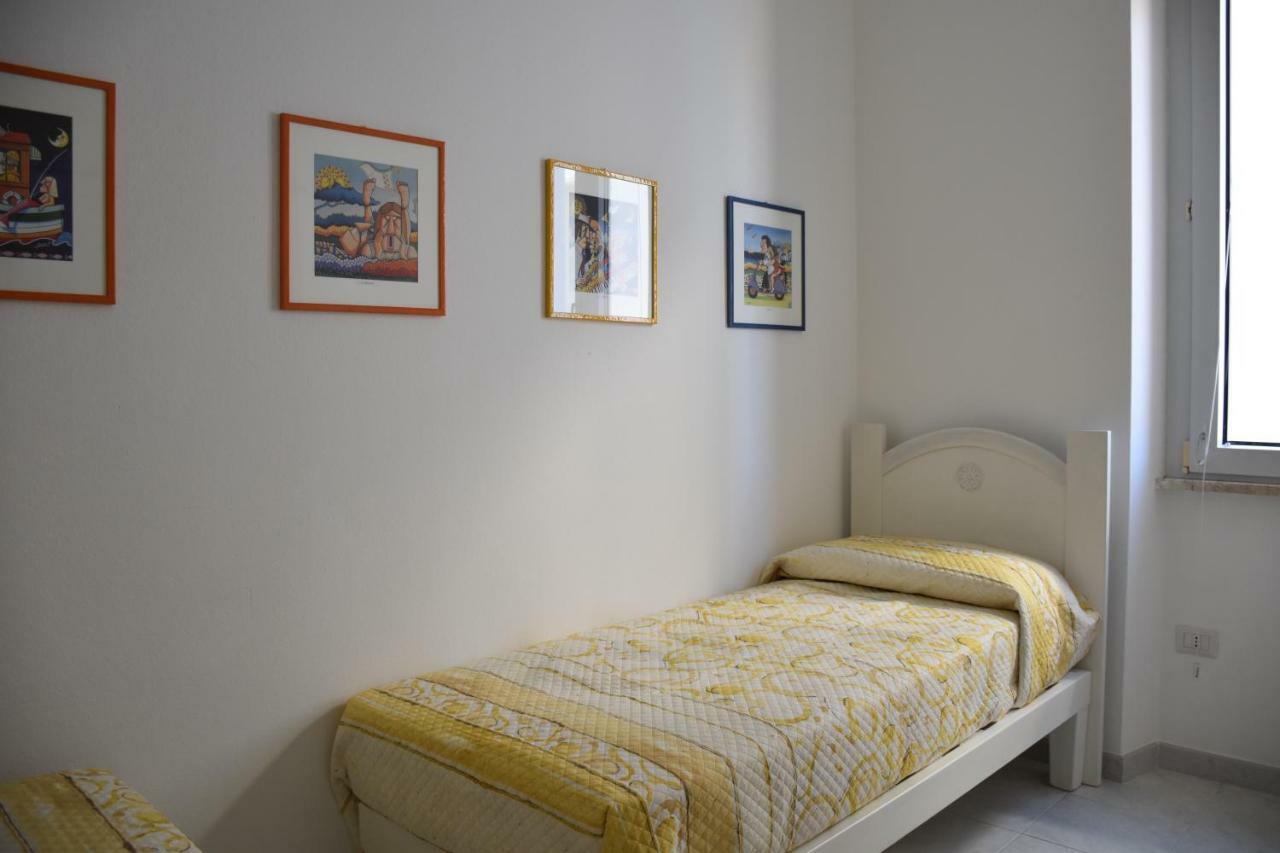 Appartamento Casa Pepi Olbia Esterno foto
